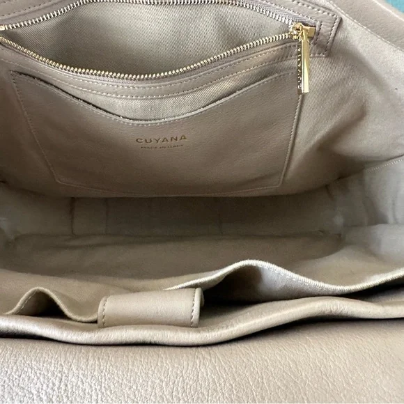 Cuyana Leather Convertible Satchel Backpack Tote Bag in Taupe - Picture 5 of 13